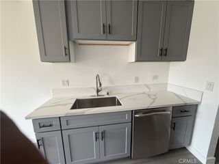 700 West La Veta Avenue E4, Orange, CA 92868