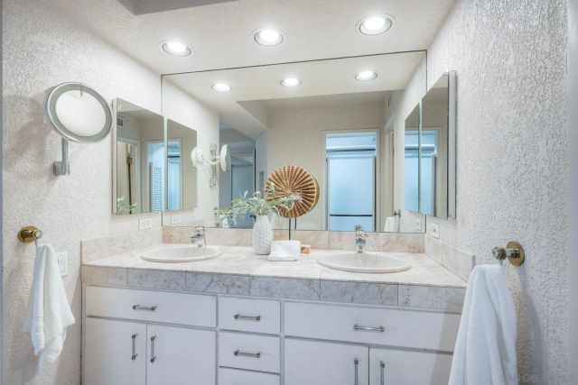 12818 Caminito De Las Olas, Del Mar, CA 92014