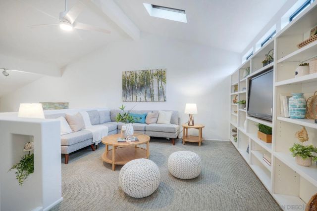 12818 Caminito De Las Olas, Del Mar, CA 92014