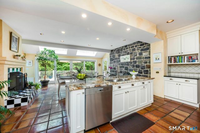 15 Wildcat Road, Darien, CT 06820