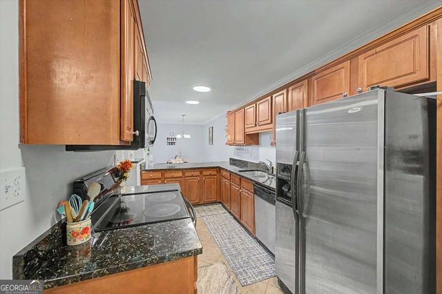 604 Brighton Point, Atlanta, GA 30328