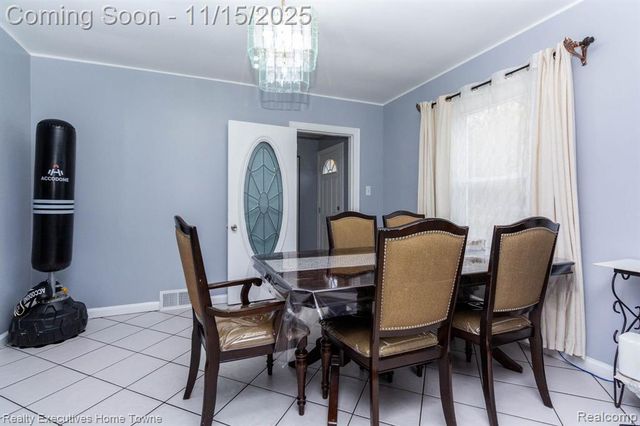 3511 Capitol Avenue, Warren, MI 48091