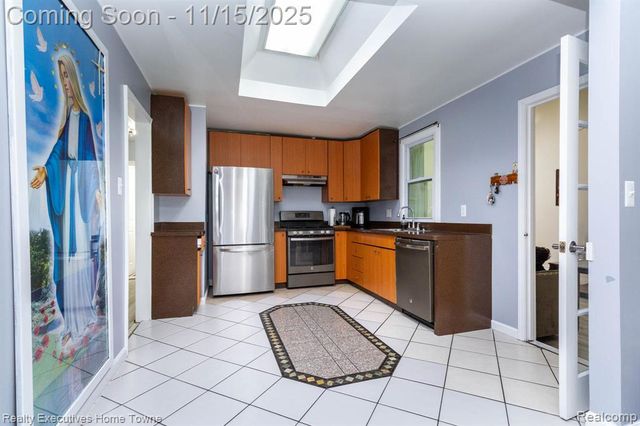 3511 Capitol Avenue, Warren, MI 48091