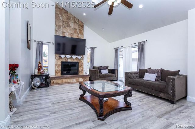 3511 Capitol Avenue, Warren, MI 48091