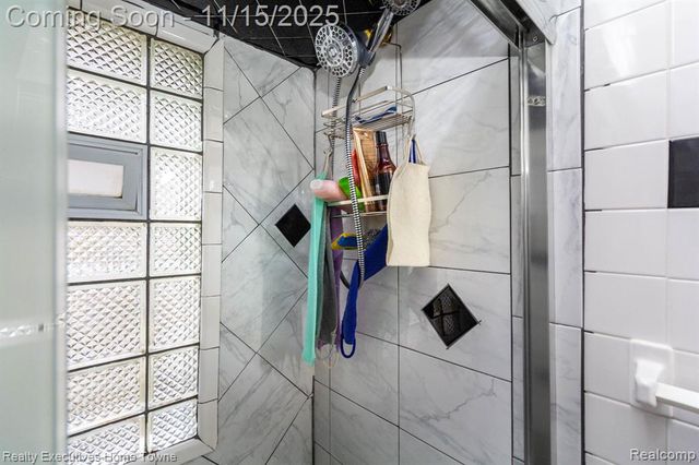 3511 Capitol Avenue, Warren, MI 48091