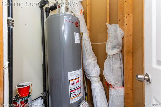 3511 Capitol Avenue, Warren, MI 48091