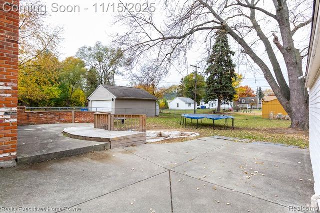 3511 Capitol Avenue, Warren, MI 48091