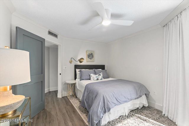 1951 OCEAN Drive S 1A, Jacksonville Beach, FL 32250