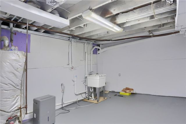 155 Dutch town Rd, Twp Of But Sw, PA 16002