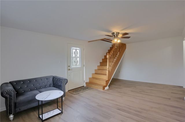 155 Dutch town Rd, Twp Of But Sw, PA 16002