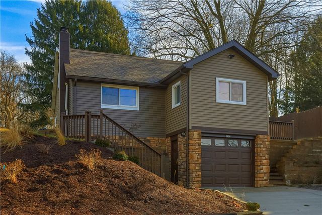 155 Dutch town Rd, Twp Of But Sw, PA 16002