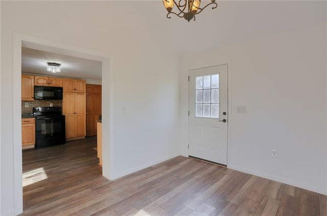 155 Dutch town Rd, Twp Of But Sw, PA 16002