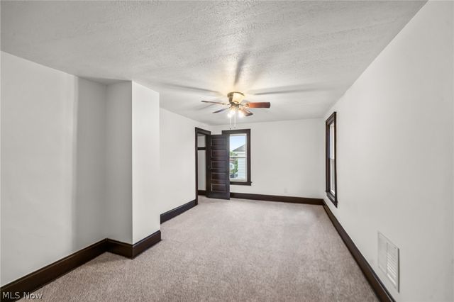 244 N Park Avenue, Alliance, OH 44601