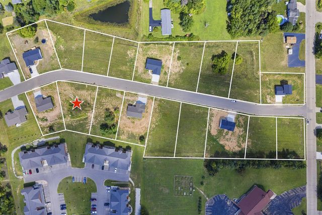 1910 SOUTHLAND LANE, New London, WI 54961