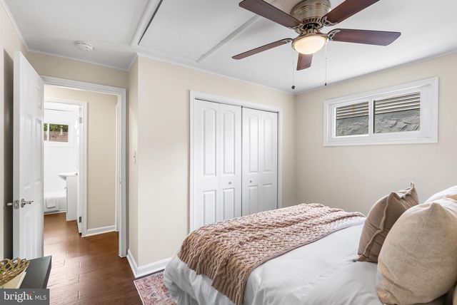 10 CEDAR HILL RD, Baltimore, MD 21225