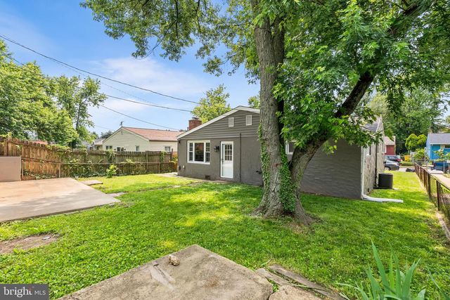 10 CEDAR HILL RD, Baltimore, MD 21225