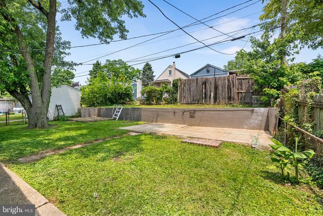 10 CEDAR HILL RD, Baltimore, MD 21225