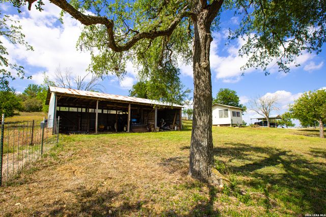 12017 FM 20, Kingsbury, TX 78638
