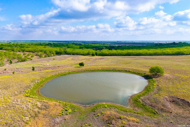12017 FM 20, Kingsbury, TX 78638