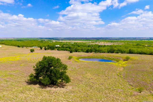 12017 FM 20, Kingsbury, TX 78638