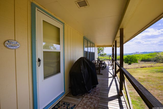12017 FM 20, Kingsbury, TX 78638