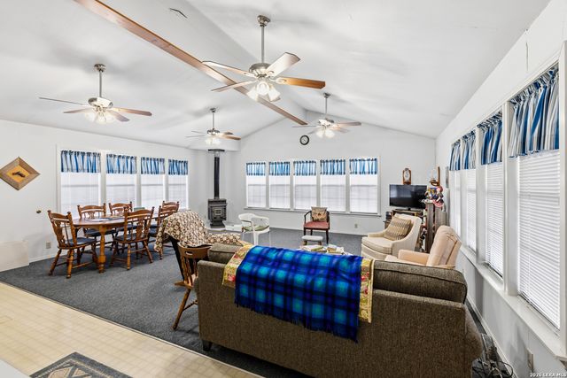 12017 FM 20, Kingsbury, TX 78638