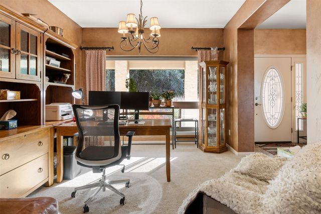 101 Fischer Cove DR, Wimberley, TX 78676