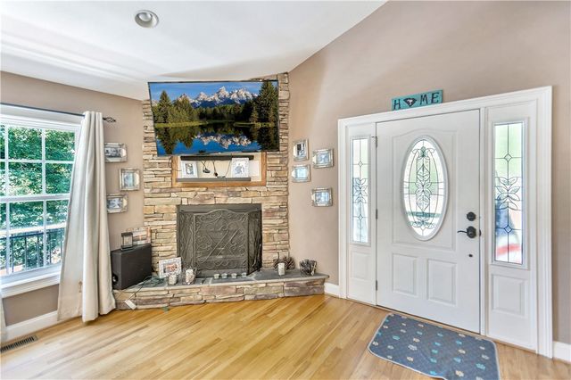 302 Ridgeside Court, West Union, SC 29696