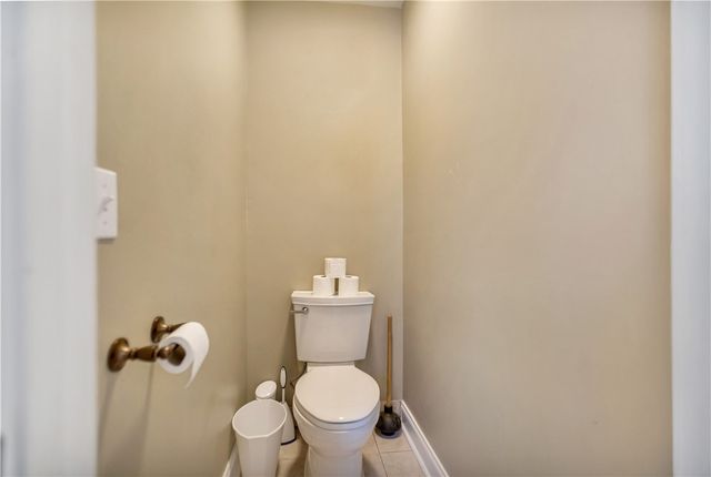 302 Ridgeside Court, West Union, SC 29696