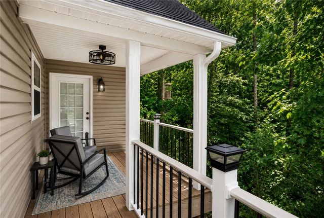 302 Ridgeside Court, West Union, SC 29696