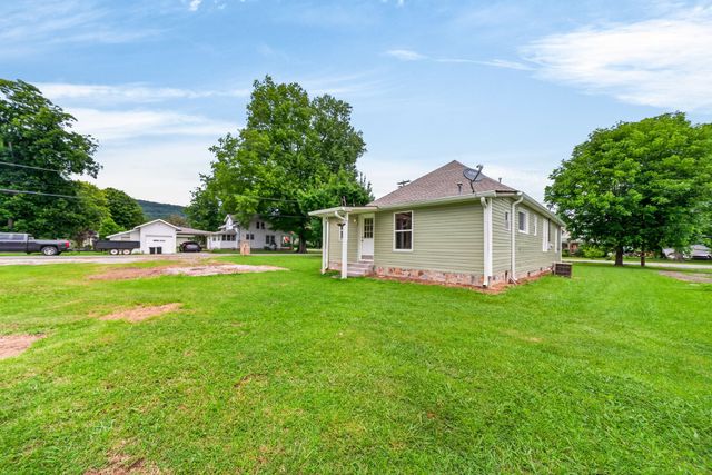 491 Piccadilly Ave, Spring City, TN 37381