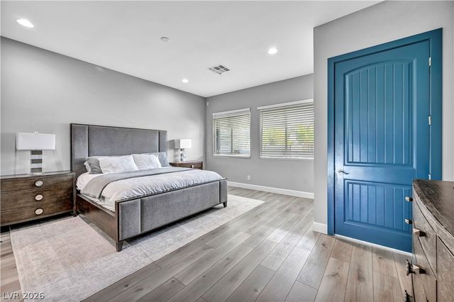9712 South Tenaya Way, Las Vegas, NV 89178