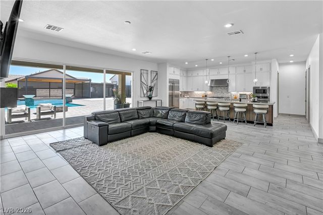 9712 South Tenaya Way, Las Vegas, NV 89178