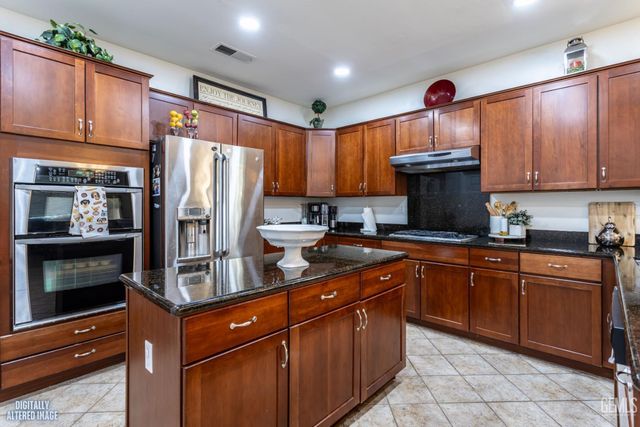 11410 Tagus Drive, Bakersfield, CA 93311