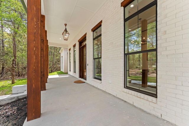 567 Lonestar Road, Huntsville, TX 77340