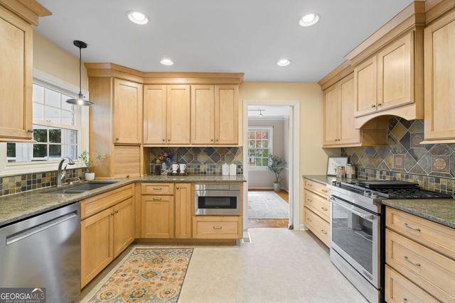 4455 Haverstraw Drive, Atlanta, GA 30338