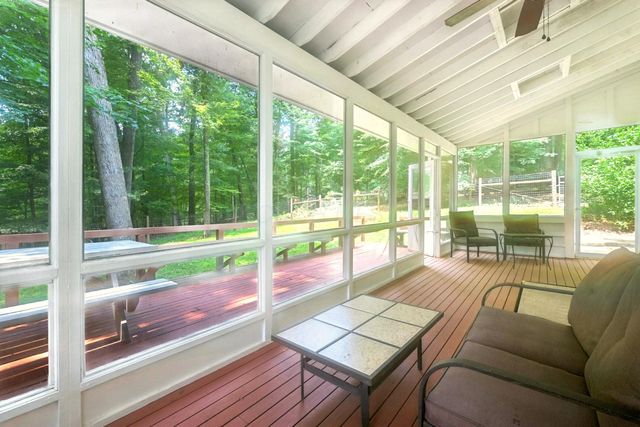 302 E Woodside Drive, Gambier, OH 43022