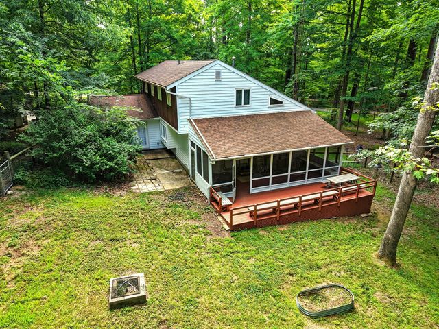302 E Woodside Drive, Gambier, OH 43022