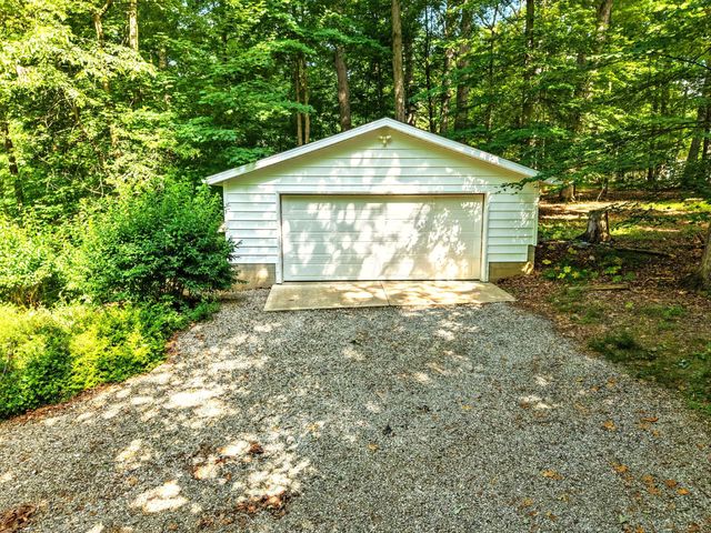 302 E Woodside Drive, Gambier, OH 43022