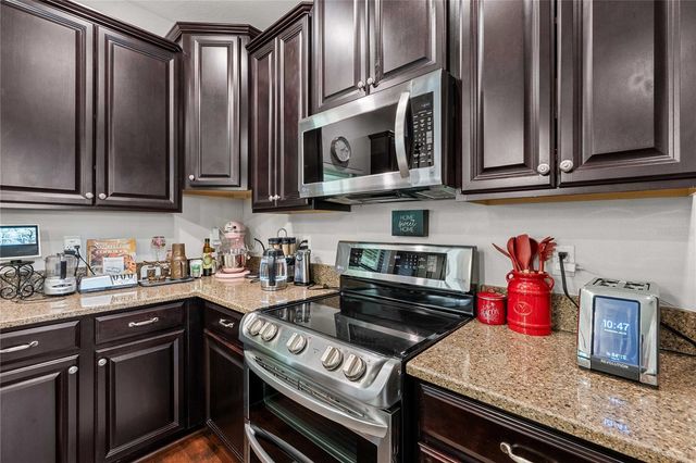 5049 IVORY STONE DRIVE, Wimauma, FL 33598