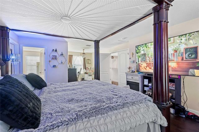 5049 IVORY STONE DRIVE, Wimauma, FL 33598