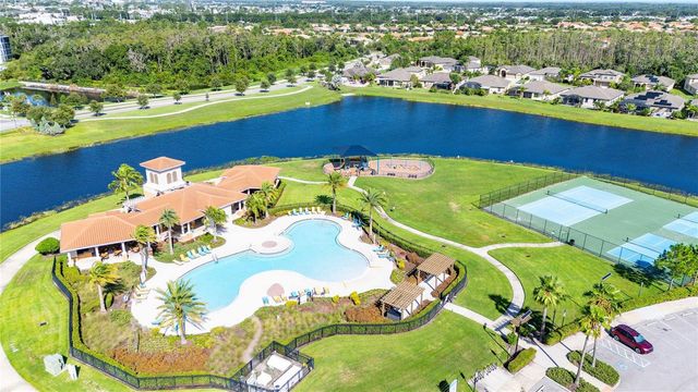 5049 IVORY STONE DRIVE, Wimauma, FL 33598