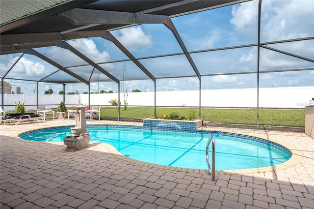 411 COUNTRY PINE ROAD, Haines City, FL 33844