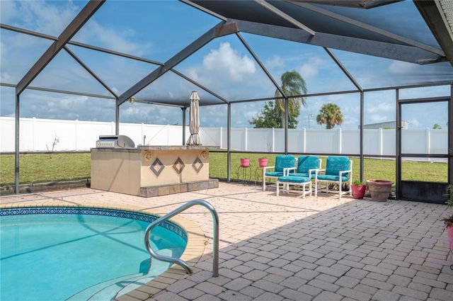 411 COUNTRY PINE ROAD, Haines City, FL 33844
