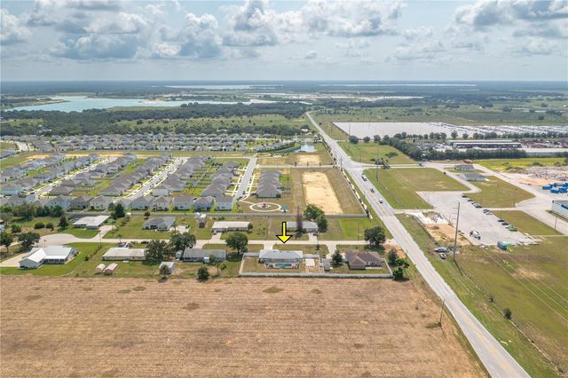 411 COUNTRY PINE ROAD, Haines City, FL 33844