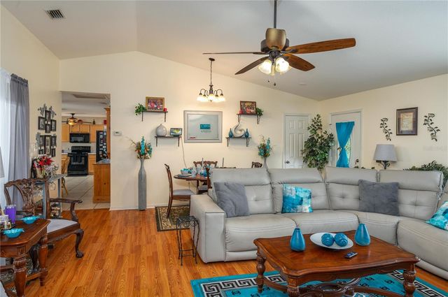 411 COUNTRY PINE ROAD, Haines City, FL 33844