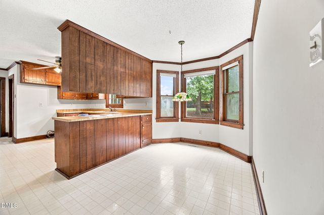 2725 Panther Drive, Raleigh, NC 27603