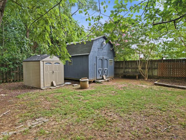 2725 Panther Drive, Raleigh, NC 27603