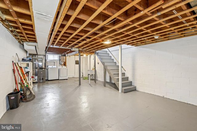 335 TORNER RD, Baltimore, MD 21221
