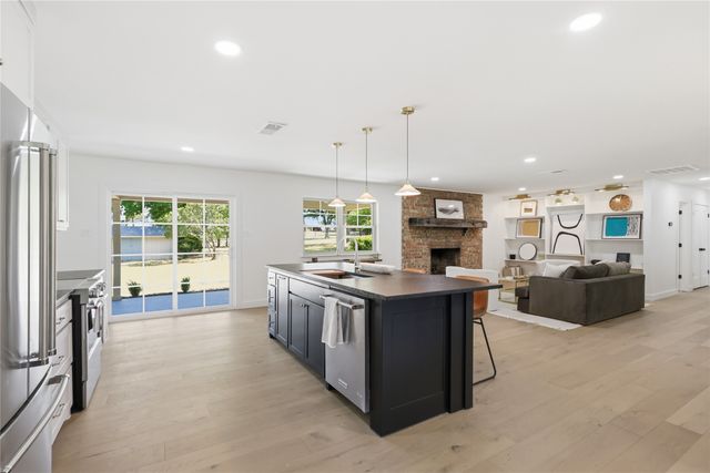 3700 Indian Camp Road, Willow Park, TX 76087